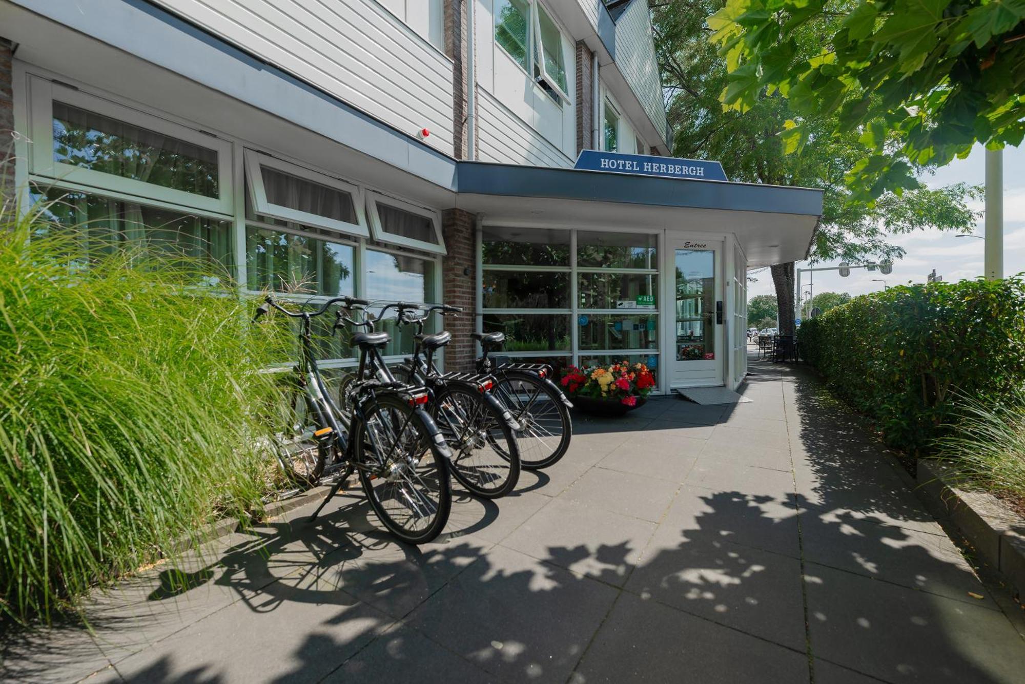 Boutique Hotel Herbergh Amsterdam Airport Free Parking Badhoevedorp Zewnętrze zdjęcie