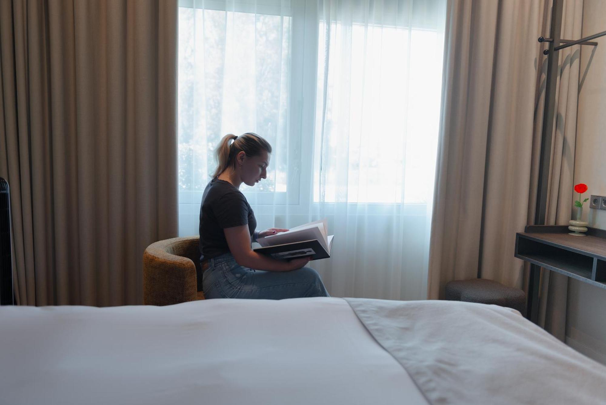 Boutique Hotel Herbergh Amsterdam Airport Free Parking Badhoevedorp Zewnętrze zdjęcie