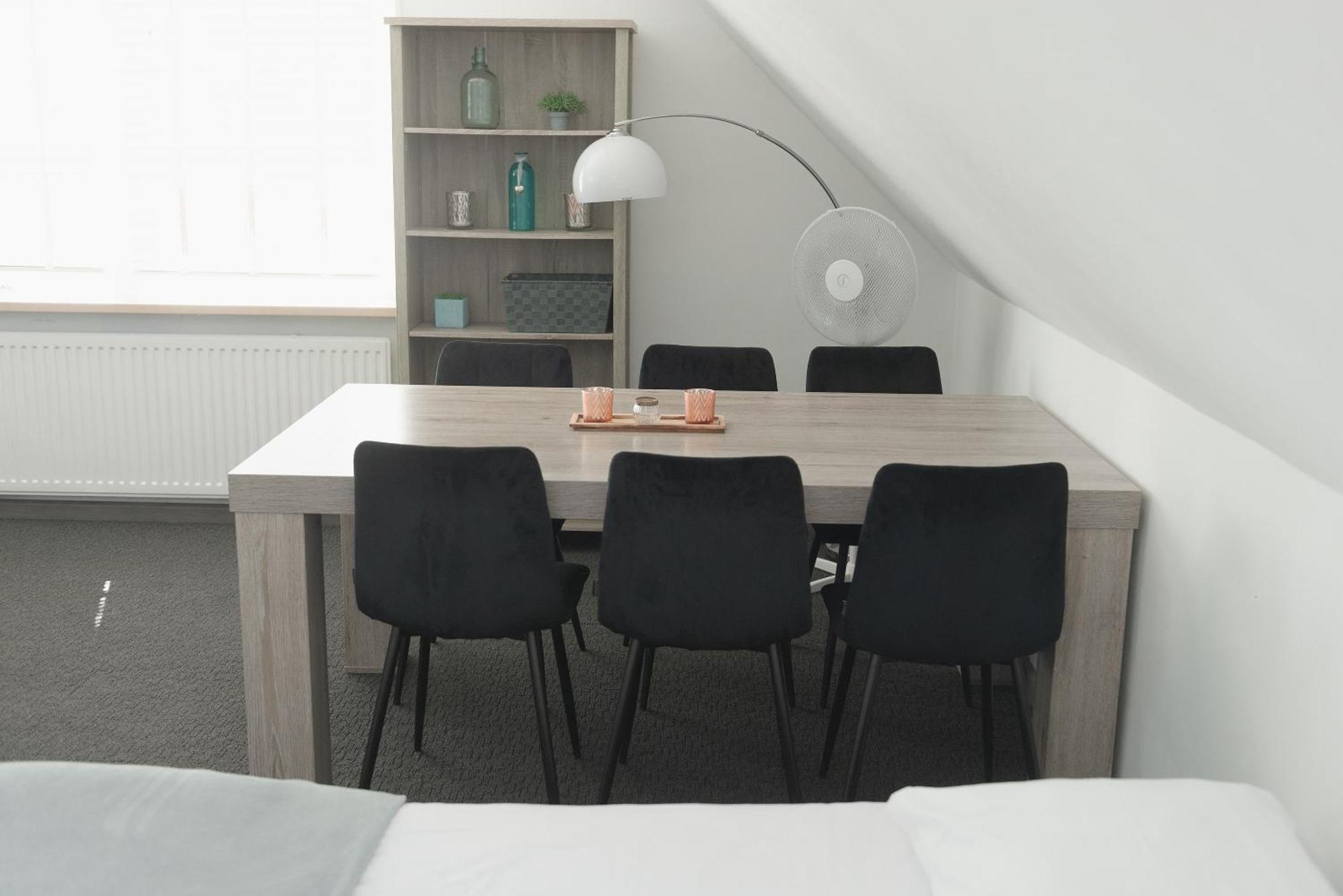 Boutique Hotel Herbergh Amsterdam Airport Free Parking Badhoevedorp Zewnętrze zdjęcie