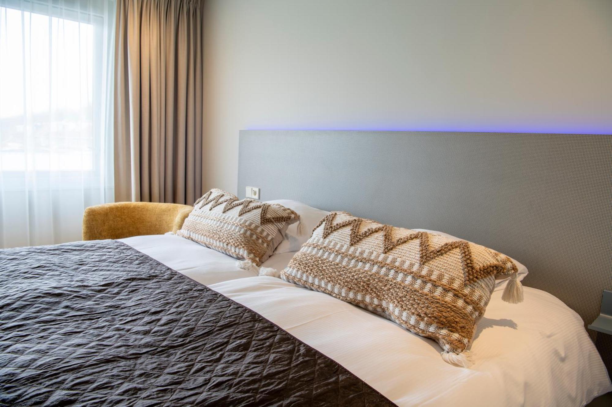 Boutique Hotel Herbergh Amsterdam Airport Free Parking Badhoevedorp Zewnętrze zdjęcie