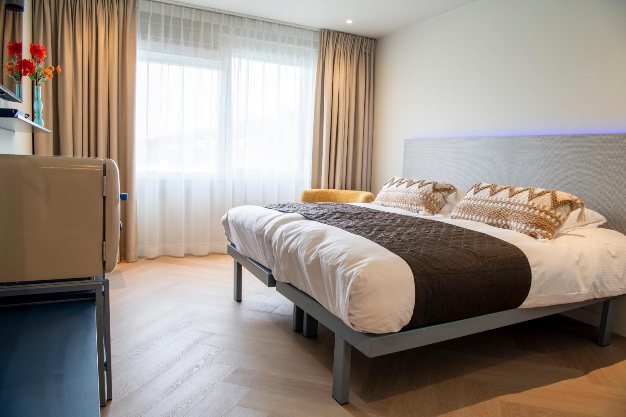 Boutique Hotel Herbergh Amsterdam Airport Free Parking Badhoevedorp Zewnętrze zdjęcie